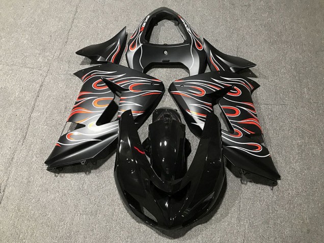 06-07 Noir Mat & Flamme ZX10R Carénage Moto 06-07 Noir Mat & Flamme ZX10R Carénage Moto