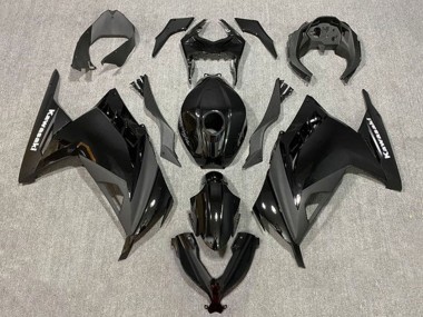 Achat Carénages Moto Kawasaki EX300 2013-2024 - Noir Brillant Noir Mat